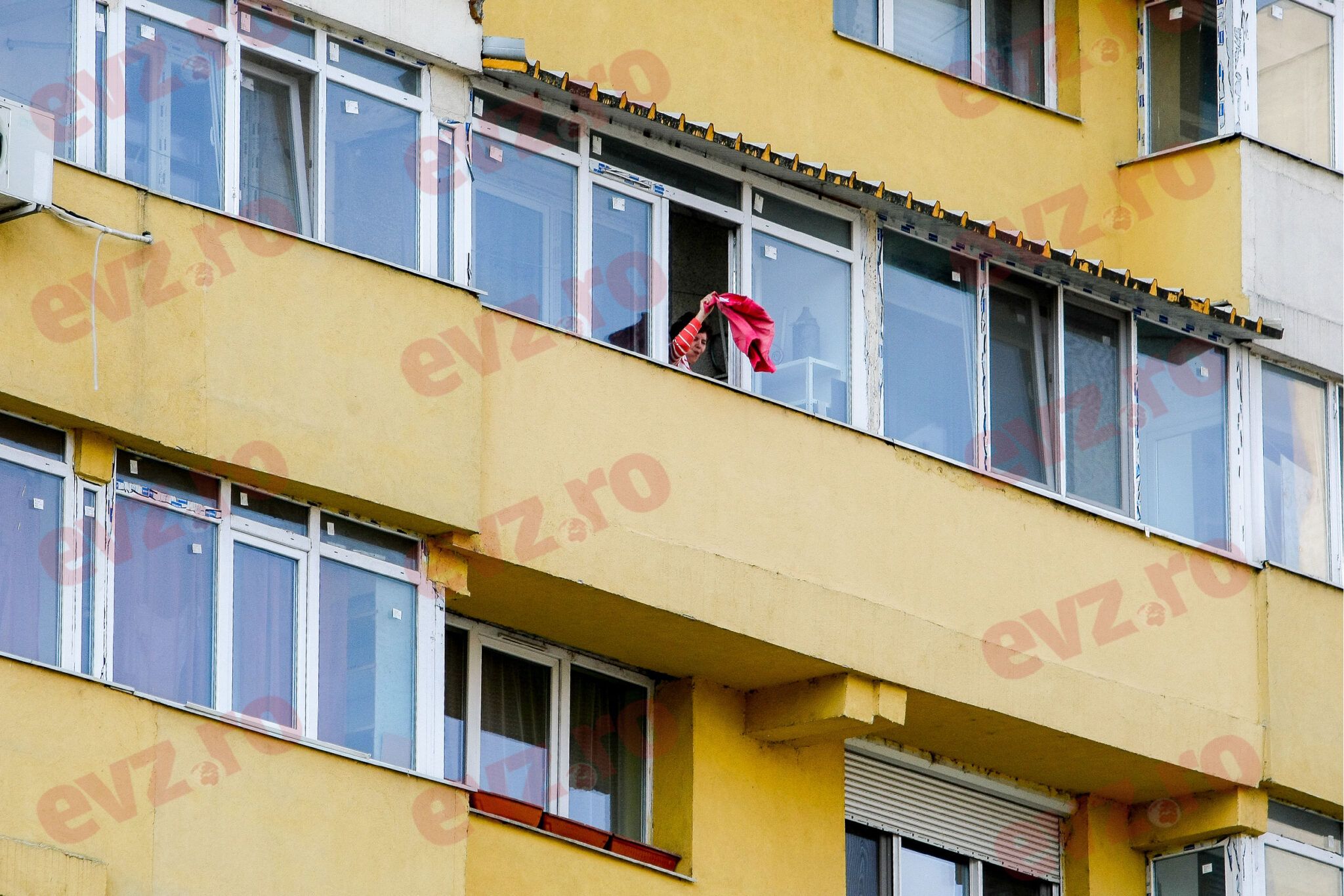 Amenzi Mari Pentru Cei Care Stau La Bloc N Perioada S Rb Torilor