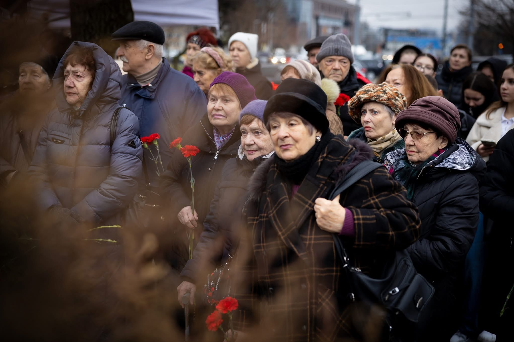 Omagiu Pentru Victimele Holocaustului Zi De Doliu La Chi In U