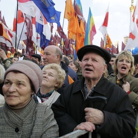 Coalitia portocalie, refacuta in strada!