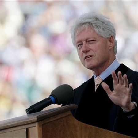 Bill Clinton, conferinte de 10 milioane de dolari