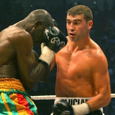 Pugilistul Lucian Bute a strivit "Scorpionul"