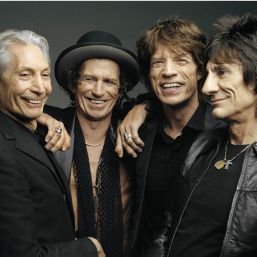 Aventurile Rolling Stones in drum spre Bucuresti