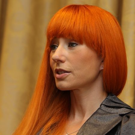 Tori Amos si "Militia papusilor americane"