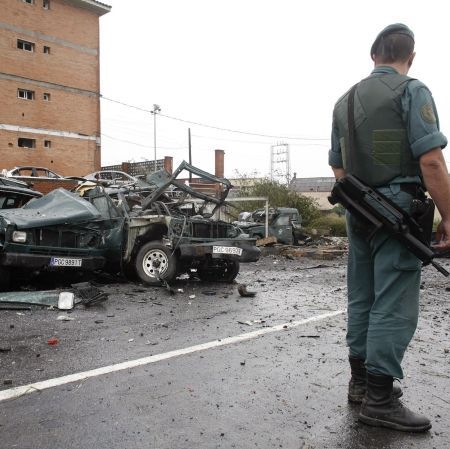 Atac cu bomba pus pe seama ETA