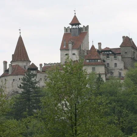 Castelul Bran, vandut de Dracula