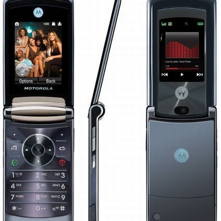 RAZR 2, colacul de salvare al Motorola