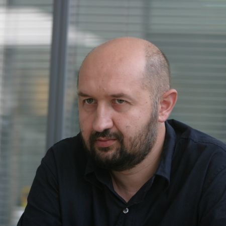 EDITORIALUL EVZ: Fara mila pentru Chiuariu