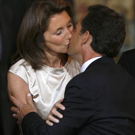 Sarkozy, divorţ oficial
