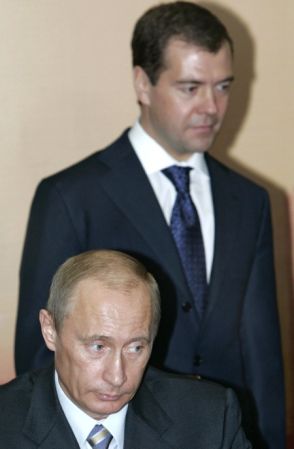 Putin, păpuşarul giganţilor energetici ruseşti