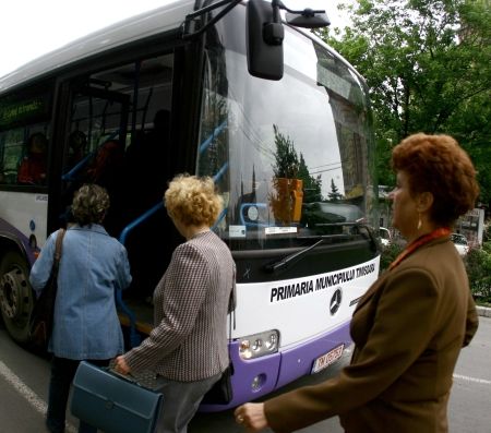 Achiziţia autobuzelor noi a fost blocată din nou