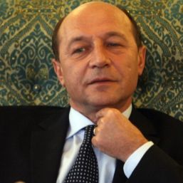 Băsescu, acuzat de misoginism politic