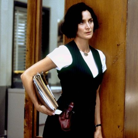 Carrie-Anne Moss, actriţa care umple sălile