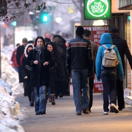 De ce dăm năvală în Capitală