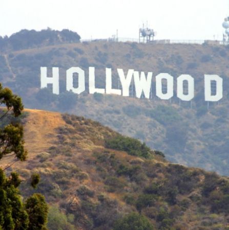 „Dealul Hollywood“, de vânzare!