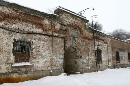 Forturile din jurul Capitalei, bijuterii lăsate în mizerie