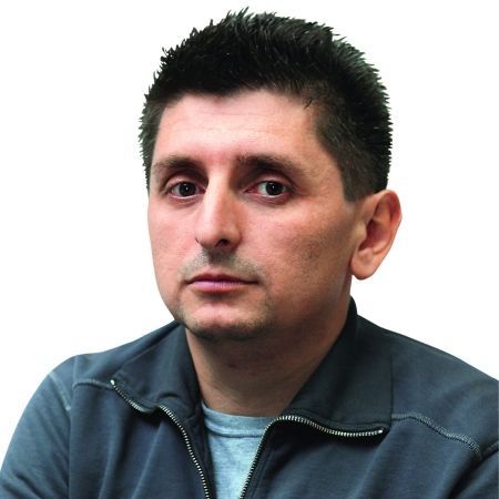 ISAILĂ: Cum a salvat Neculai Bichescu satul Iveşti