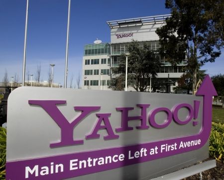 Yahoo! cere mai mult de la Microsoft