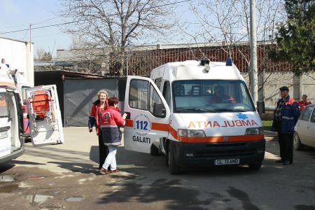 Ambulanţele noi duc la faliment „Urgenţele“