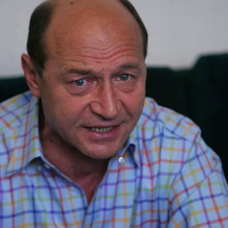 Băsescu îi atacă dur pe moguli