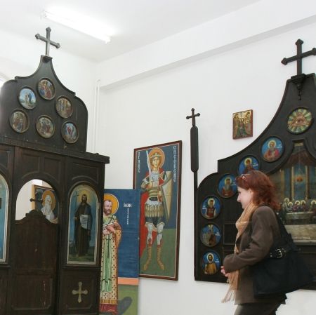 Dezbatere aprigă pe tema religiei în şcoli