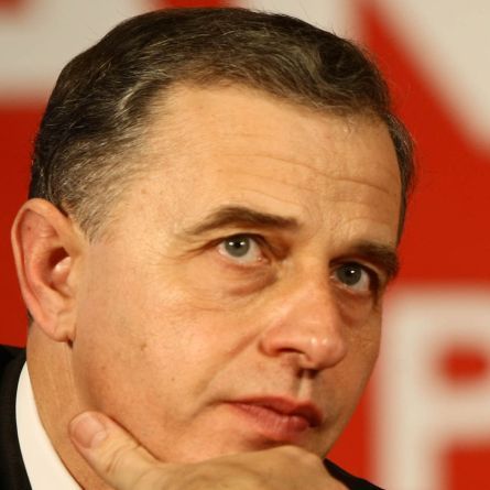 Mircea Geoană a fost implicat într-un accident rutier