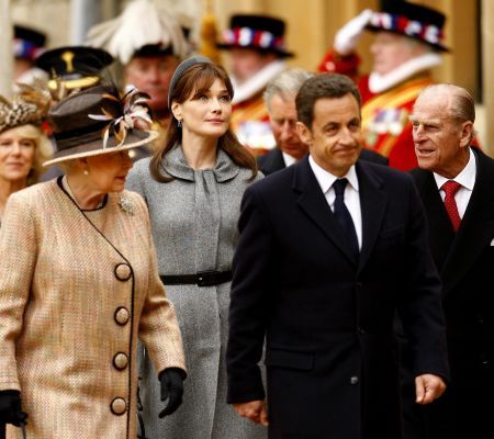 Primire regală la Londra pentru familia Sarkozy