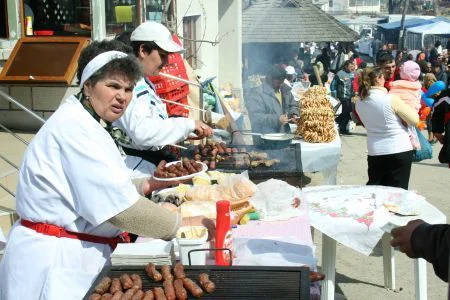 Târgul pastramei, la Domneşti