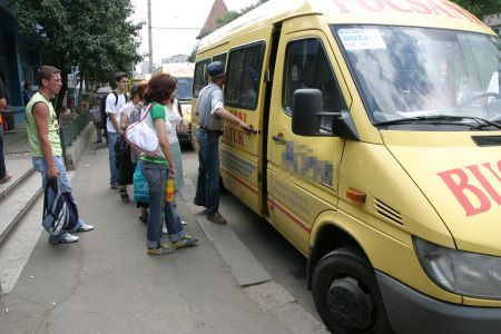 Transportatorii negociază rovinieta