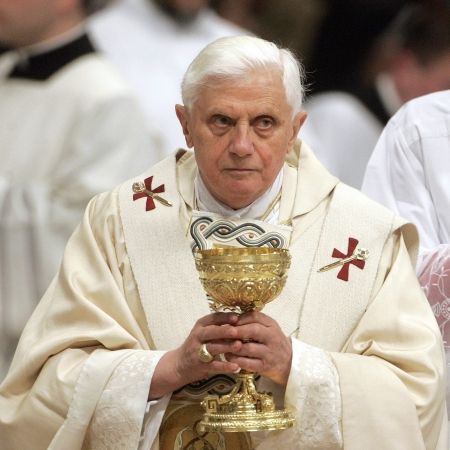 Un miliard de catolici prăznuiesc Vinerea Mare