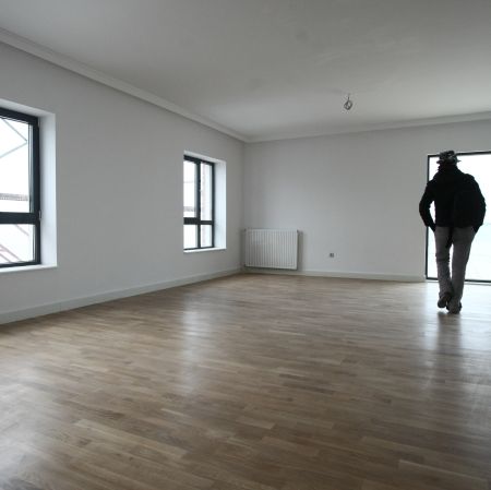 New flats, half empty