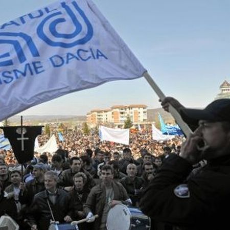 Prima de Paşte a întors Dacia la lucru