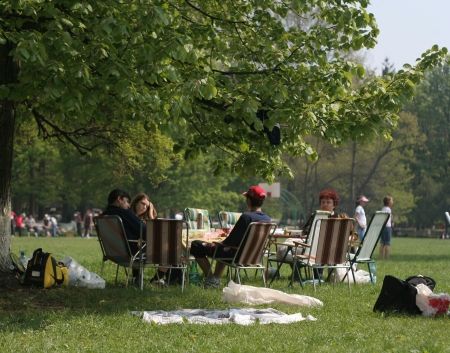 Vremea frumoasă îşi ia revanşa de 1 Mai