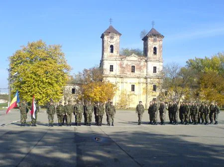 Cazărmile militare, transformate în şcoli şi clădiri de locuinţe