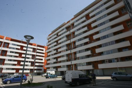 Rechinii imobiliari bat în retragere