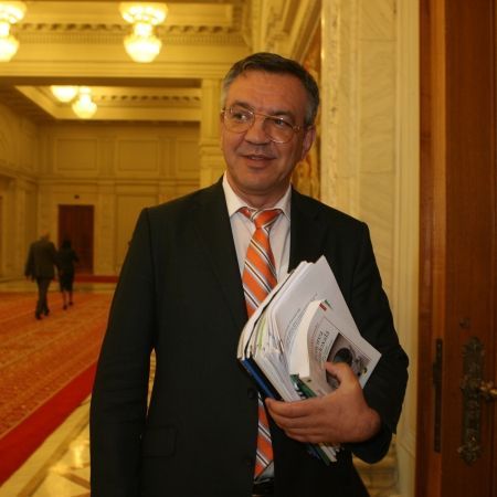 Senatul a decis: Păcuraru va fi audiat