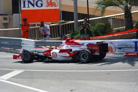 Super Aguri s-a retras din F1