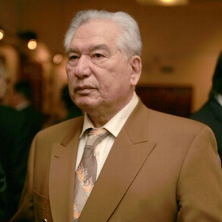 A murit Aitmatov