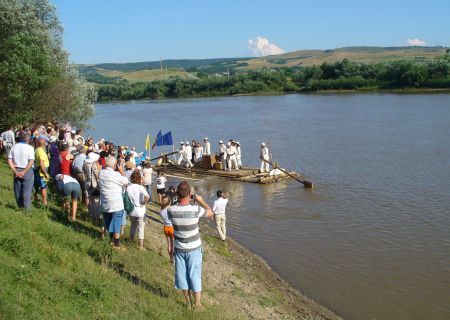 Călătorie cu pluta, pe Drumul Sării