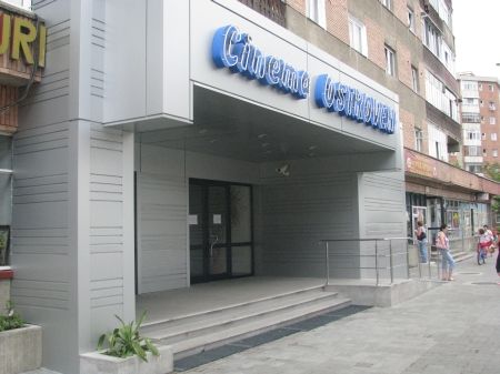 Cinema „electoral“ închis după alegeri