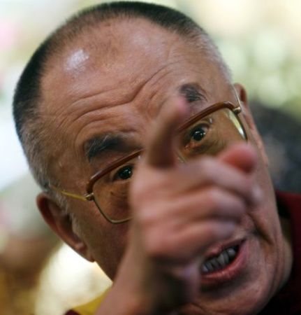 Dalai Lama acuză Marea Britanie de lipsă de susţinere