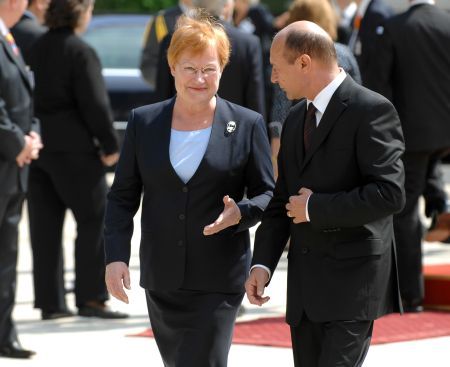 Finland's president is reproaching Romania the begging gypsies