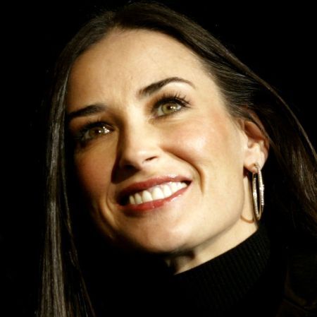 Megapetrecere pentru Demi Moore