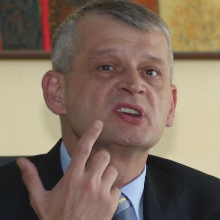 Oprescu: "Blaga şi Mitrea şi-au împărţit Bucureştiul"