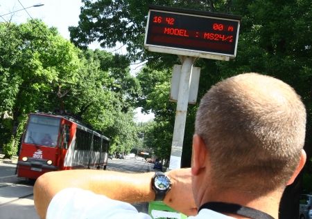 Tramvaiul 41 merge după ora de iarnă