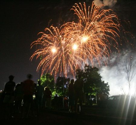 Explozie de lumină în Tineretului