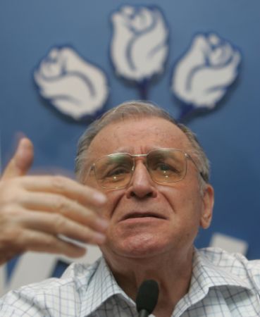 Iliescu s-a alarmat: PSD riscă să devină partidul patronilor