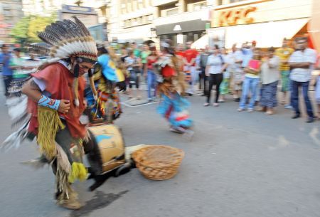 Incaşii şi-au mutat tribul în Capitală