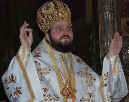 Întronizarea celui mai tânăr episcop român