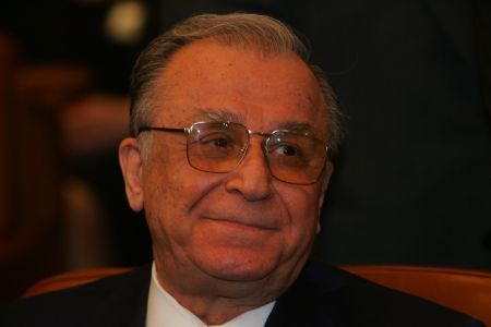 Ion Iliescu n-ar mai candida la parlament