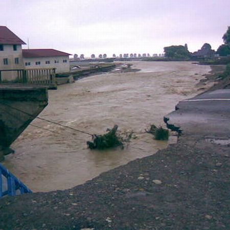 Nordul ţării, înecat sub o Dunăre căzută din cer